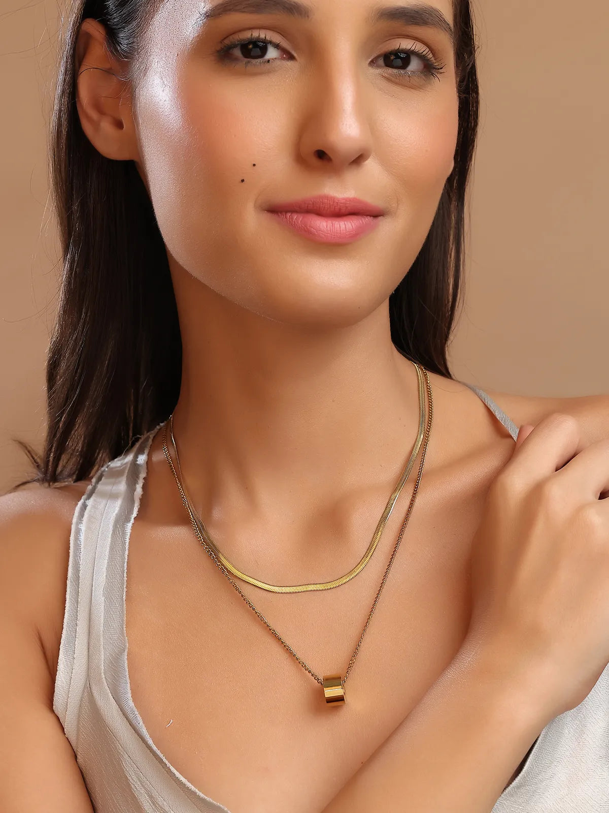 Gold-Toned Chain with Minimal Block Pendant