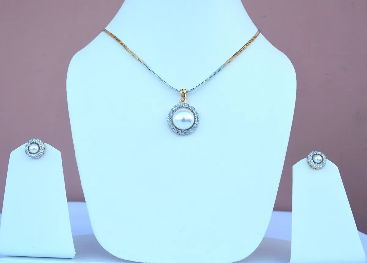 Round Pearl Pendant Set with Chain and White Stone Border