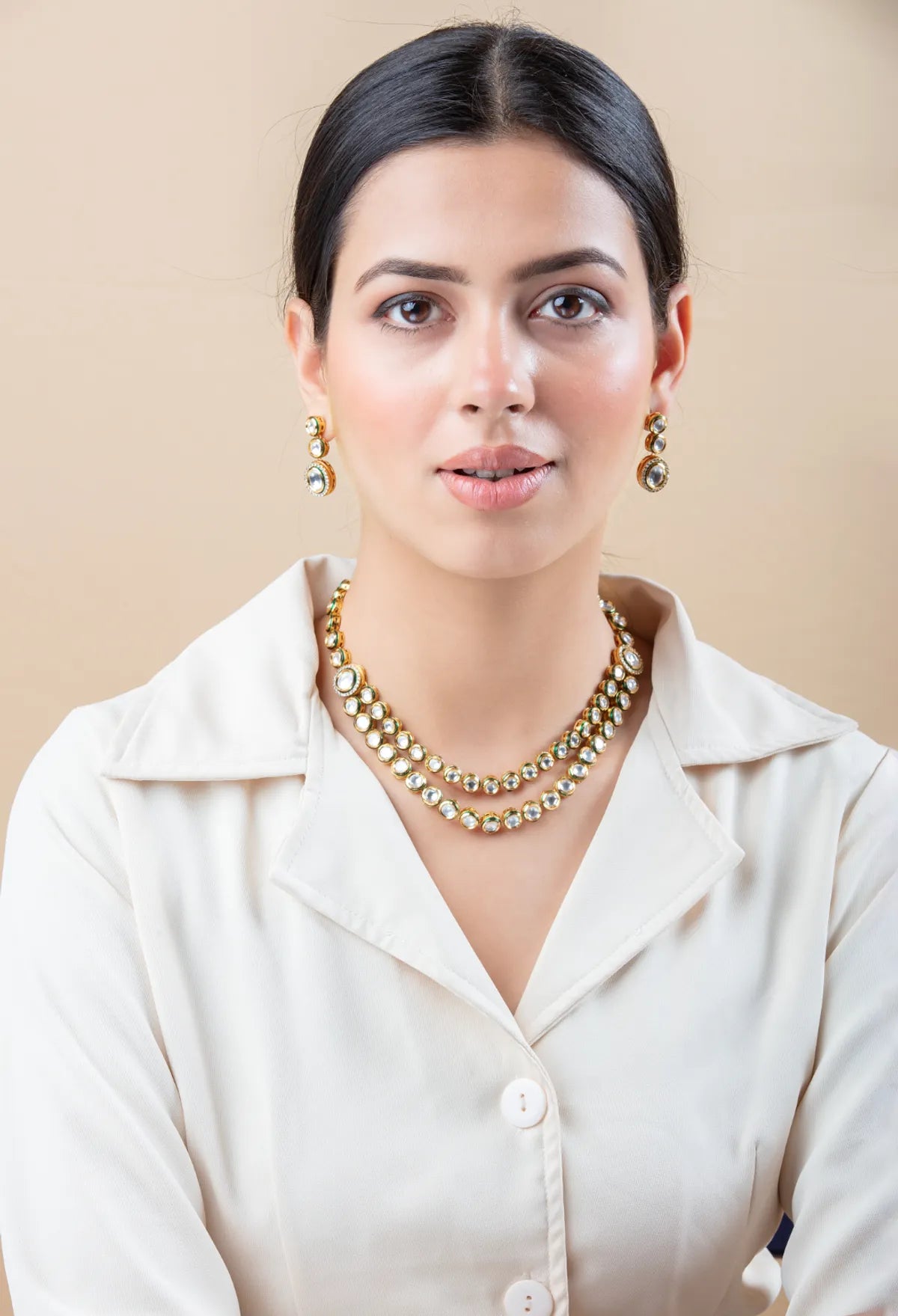 Golden Kundan Style Imitation Jewelry Necklace Set with Stud Earrings for Women