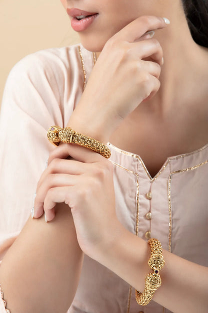 Antique Gold Broad Kada with Lion Head – Traditional Temple Style for Women